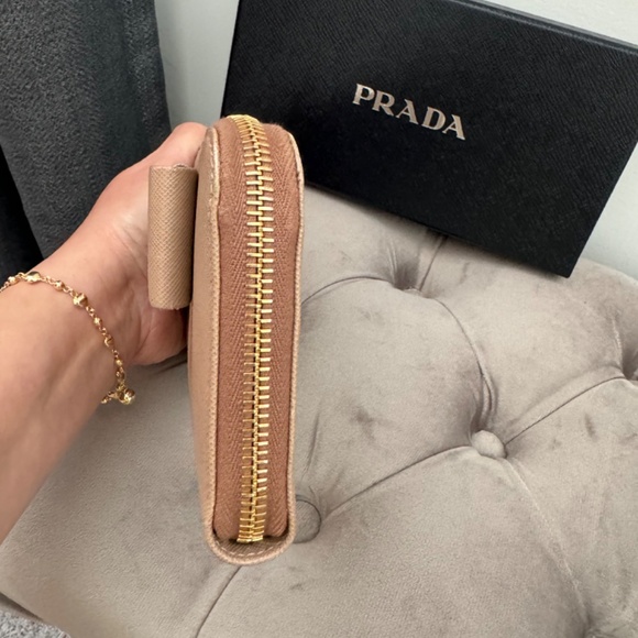 Prada Fiocco Bow Wallet Ribbon Saffiano Leather Zip  Around Wallet AUTHENTIC - Picture 7 of 8